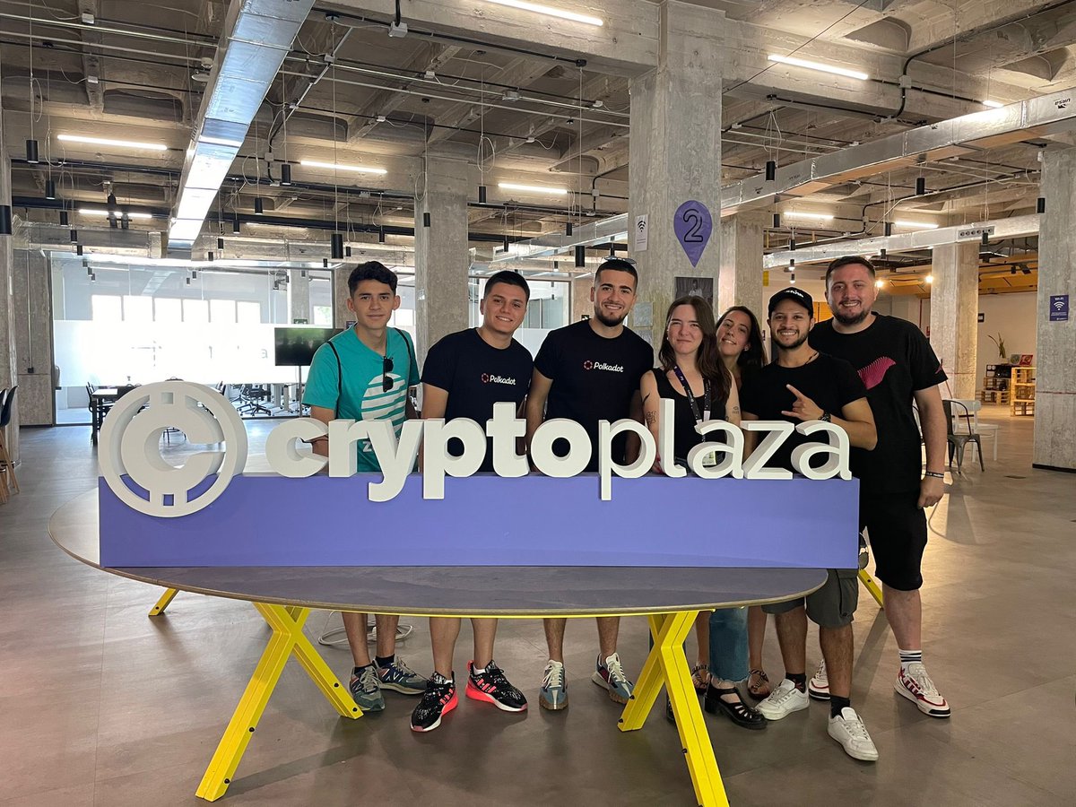 marcelopdag's tweet photo. El día de hoy se cumple un mes de nuestra visita como @DotsamaAdv a @cryptoplaza_es 📍una experiencia increíble donde se realizó la primera NFT art Experience de @RmrkApp y un meetup con toda la comunidad de Madrid 🇪🇸 ¡Que ganas de volver a veros!🤩 https://t.co/vl5uMyYQVi