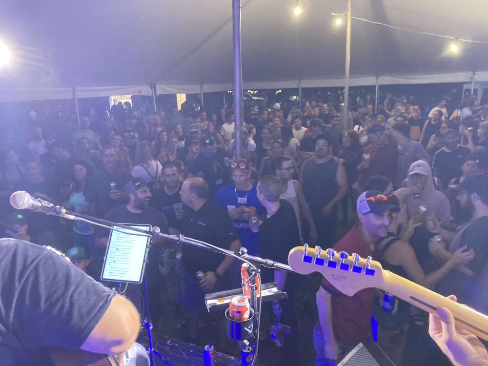 Daveluyville : les Jeudis Micros couronnés de succès lanouvelle.net/culture/davelu…