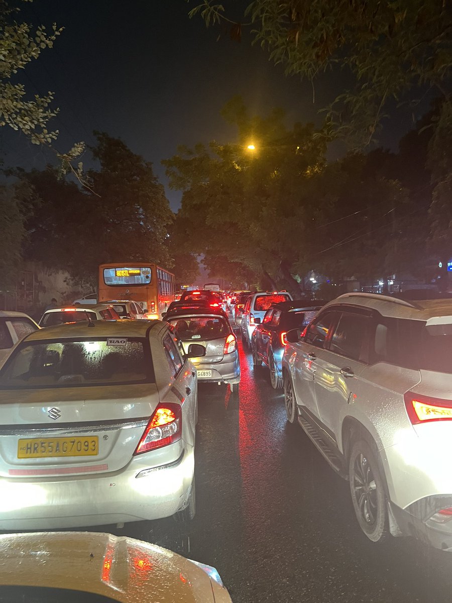 Huge jam on Lal Sai Marg from Delhi Hatt to Bharti College at Janakpuri. <a href="/dtptraffic/">Delhi Traffic Police</a> . Kindly assign someone to clear this urgently