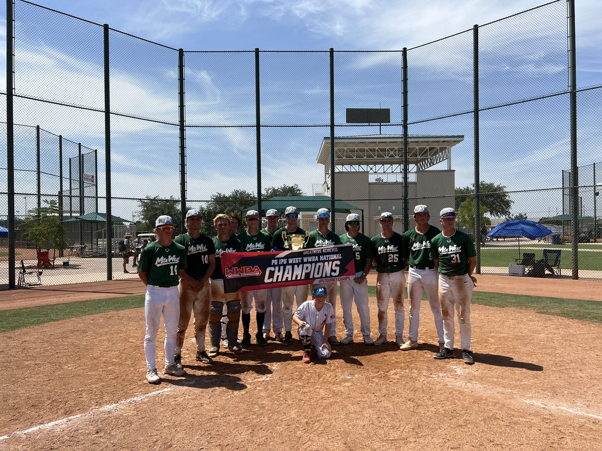 PG_Tourney's tweet photo. 🏜2022 17U West WWBA National Championship🌵

🥇Champions: MBA Navy 2023
🥈Runner-Up: AZ T-Rex Easton BBC 
🏅MVP: Erick Dessens
🏅MVPitcher: Nolan Miller https://t.co/ovNcNrxwvj