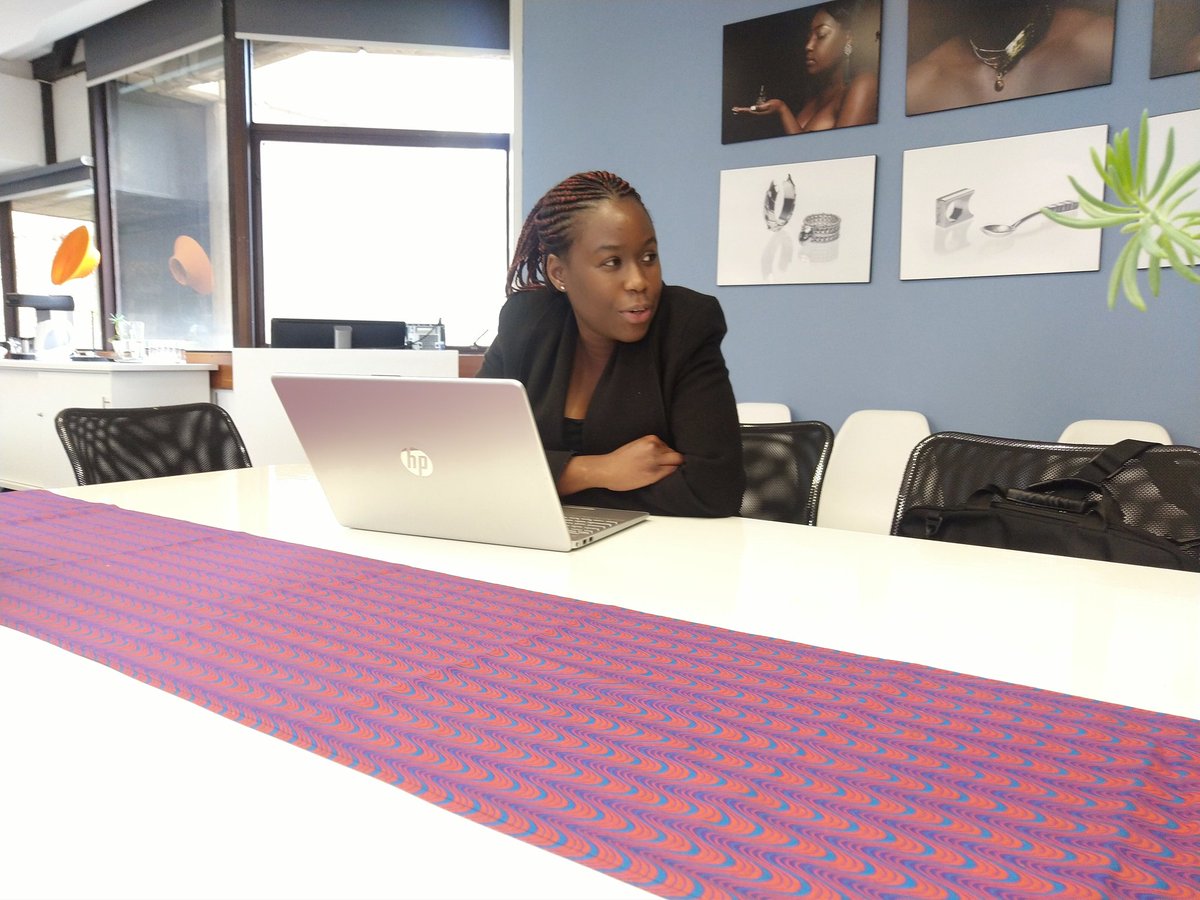 Geekulcha's tweet photo. Judges deliberated and we have the Top 3 teams that will be announced at the gala dinner later on.
Well to the teams.
#UJBlockchainHack https://t.co/Gv2tEcKO49
