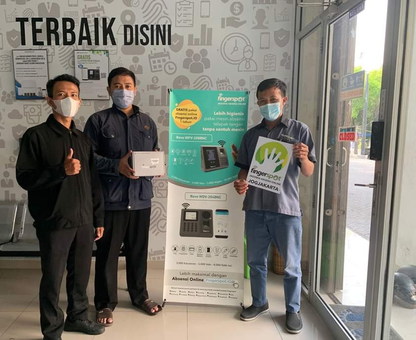 FFingerspot's tweet photo. Siap melayani diseluruh Indonesia
Terimakasih pelanggan setia fingerspot
ππ
.
.
#Fingerspot
#Fingerspotsolobaru
#Fingerspotjawatengah
#AbsensiOnline
#MesinAbsensi
#HRDMantul
#AbsensiGratis
#AbsensiPonsel https://t.co/IAl6TciWVr