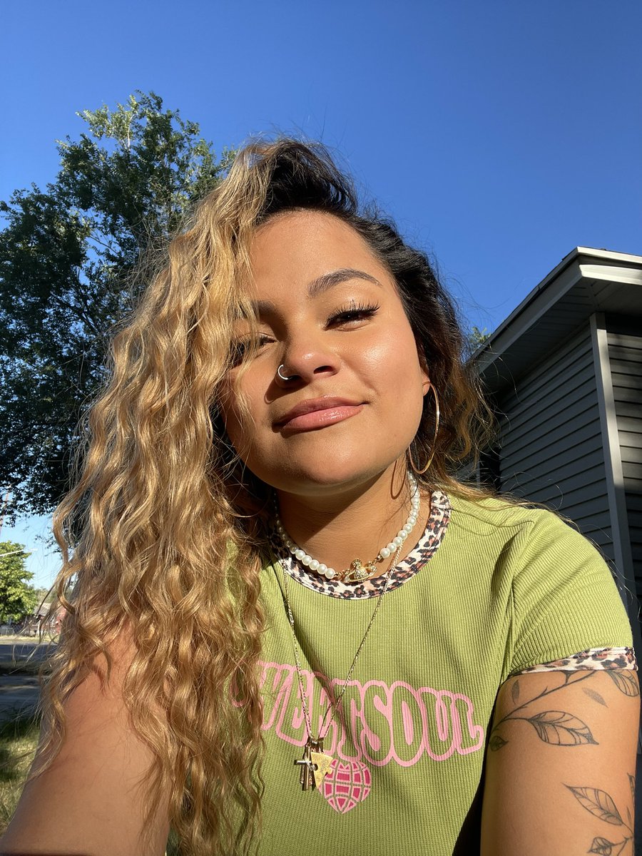 isssabel22's tweet image. It’s my birthdayyyy