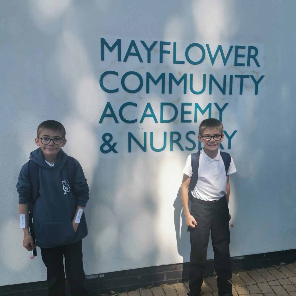 Carly Hobbs tweet media