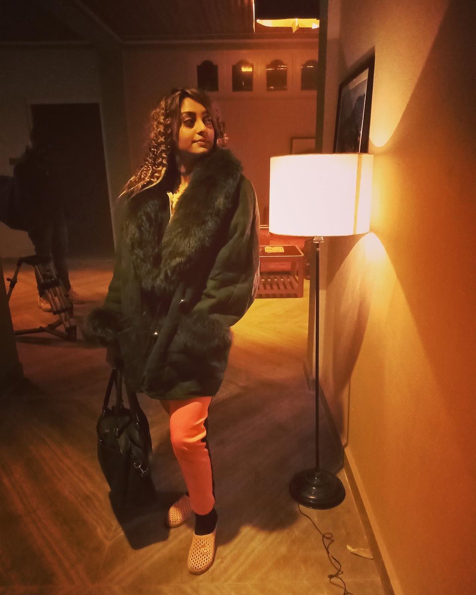ActressShana's tweet photo. Feeling so Sleepy at that time, but still wanted to Pose for Photos. ๐ฅฑ๐ด๐ฎโ๐จ๐๐ผ๐๐ผโโ๏ธ๐คญ
Late night Shooting Vibes โก๏ธ๐ฅ๐๐ค
Movie : #Unlock7 ( Coming Soon ) ๐ฌ๐ค
#shanabhattacharya #actress #actresslife #comingsoon #blessed #bollywood #latenightshoot #bollywoodmovies #horrormovies https://t.co/sn65yaS3fU