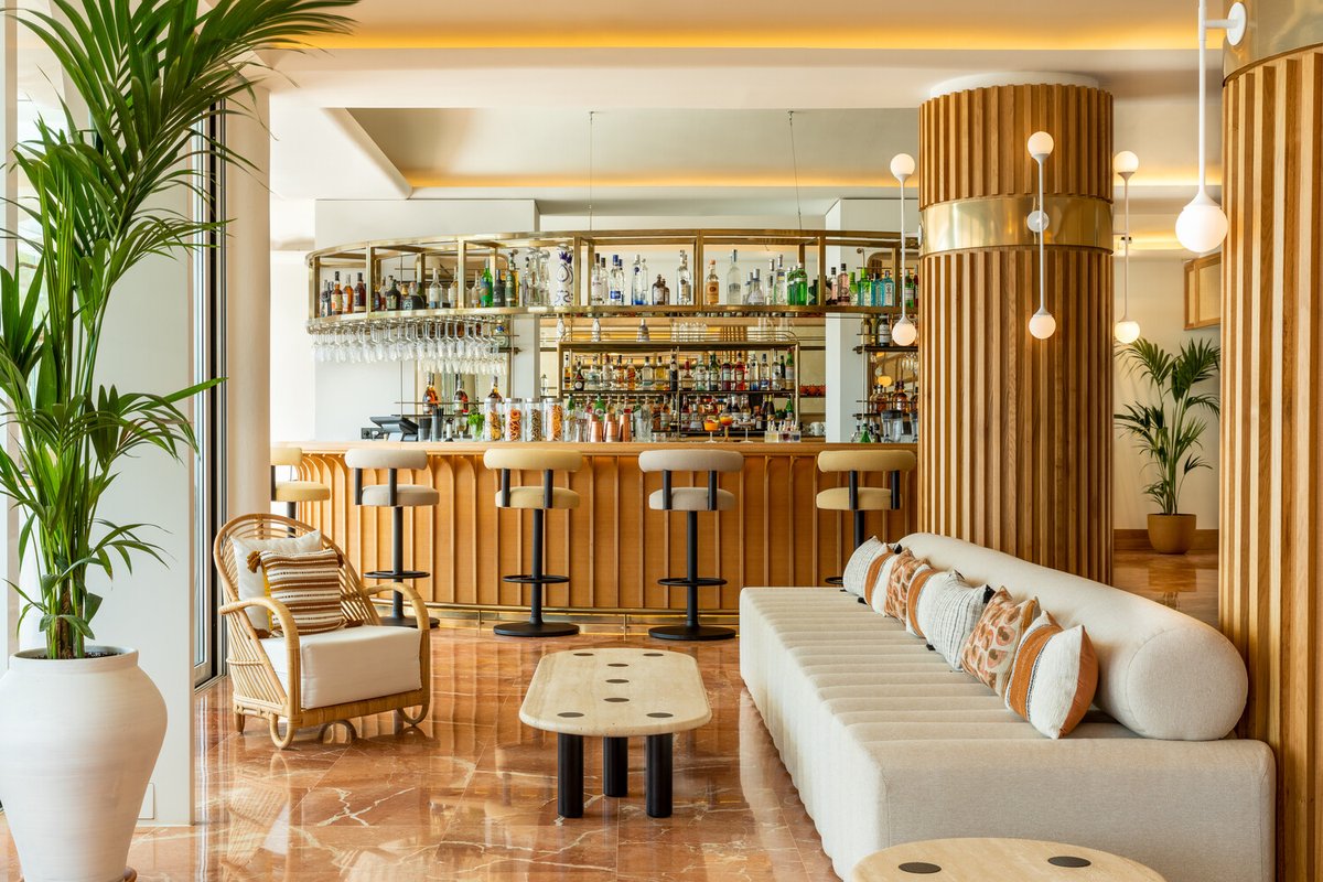 Tribute Portfolio (@tributeprtflo) on Twitter photo With its stunning sea views and classically minimalist interiors, Hotel Riomar Ibiza, a Tribute Portfolio Hotel was named one of The Best Hotels in Ibiza and Formentera, Spain by <a href="/CNTraveler/">Condé Nast Traveler</a>.
Read the full article here: lux.ht/6014zauPC With its stunning sea views and classically minimalist interiors, Hotel Riomar Ibiza, a Tribute Portfolio Hotel was named one of The Best Hotels in Ibiza and Formentera, Spain by <a href="/CNTraveler/">Condé Nast Traveler</a>.
Read the full article here: lux.ht/6014zauPC