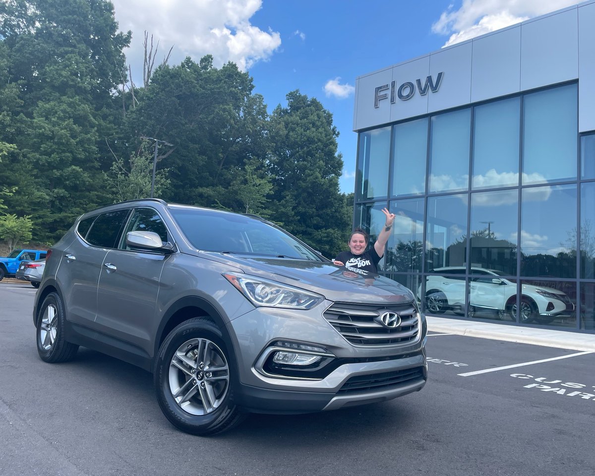 Check out Dominique and her new 2017 Hyundai Santa Fe!!! Congratulations on your purchase. We hope you love it!

#FlowNissanStatesville #HyundaiSantaFe #BuyFlowCars #FlowAuto #FlowPreOwned