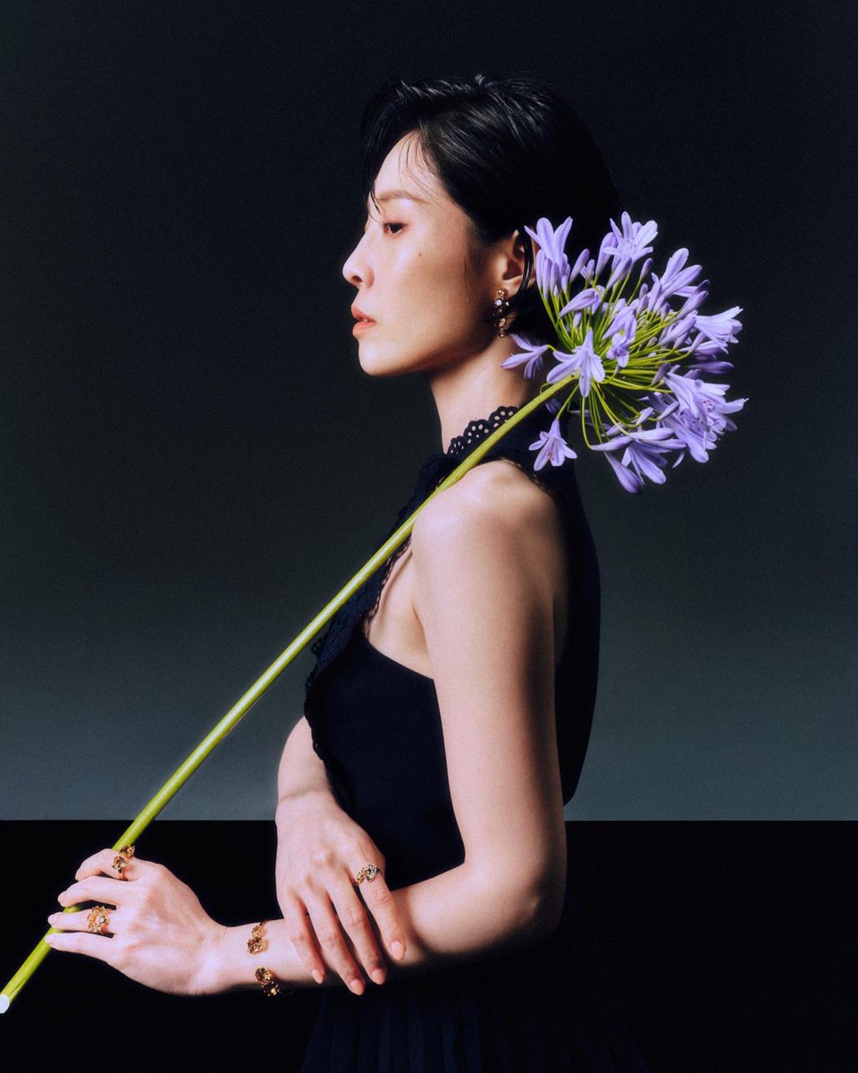 baoflower's tweet photo. #美麗佳人 #MarieClairetw #台北電影節 #最佳女主角入圍 https://t.co/jedRNEkj2L