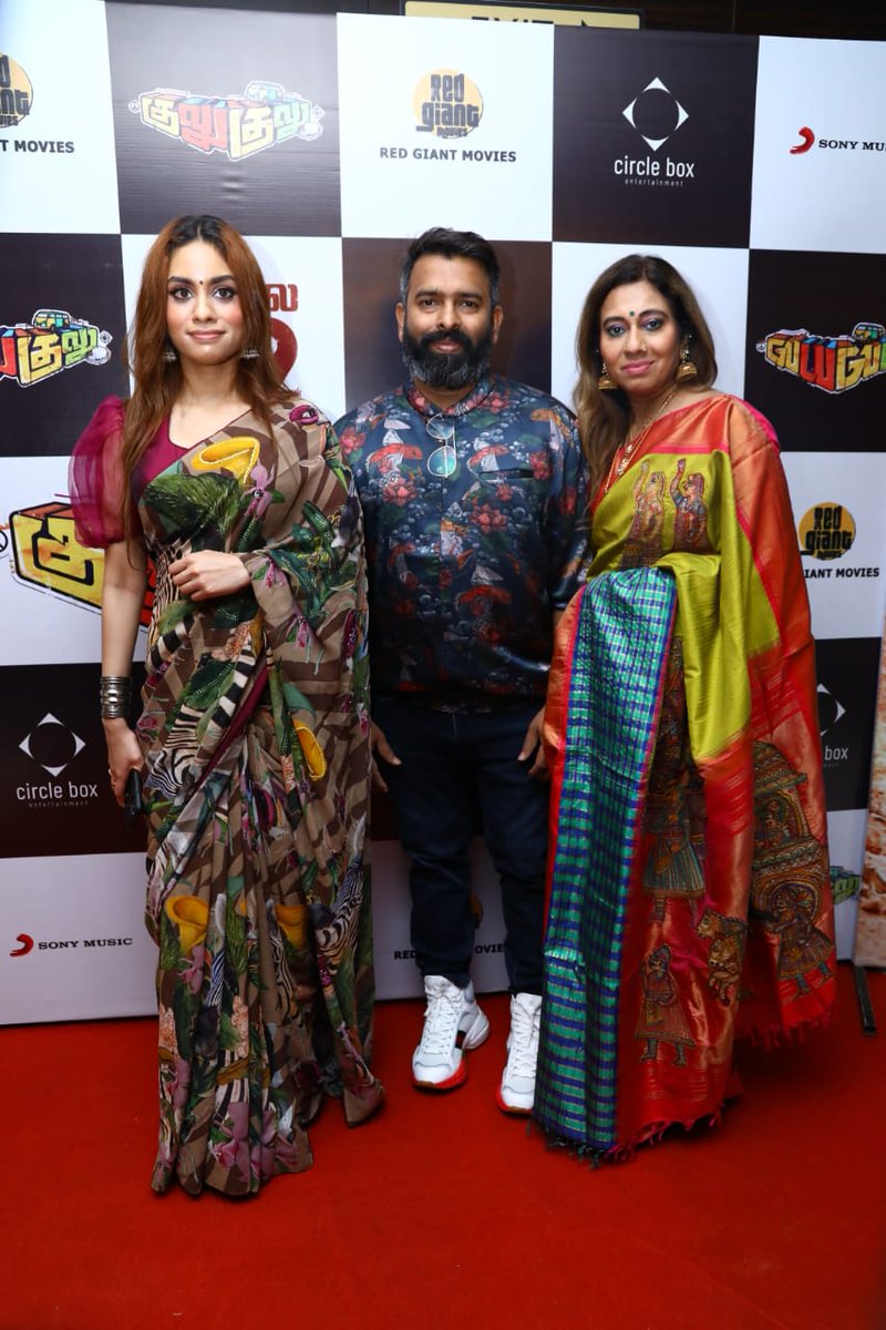 Pics from #GuluGulu press meet 

#GuluGuluFromJuly29 

<a href="/iamsanthanam/">Santhanam</a> <a href="/MrRathna/">Rathna kumar</a> <a href="/circleboxE/">circlebox</a> <a href="/RedGiantMovies_/">Red Giant Movies</a> <a href="/rajnarayanan_/">Raj Narayanan</a> @KVijayKartik <a href="/philoedit/">Philomin Raj</a> <a href="/jacki_art/">Jackson</a> <a href="/SonyMusicSouth/">Sony Music South India</a> <a href="/Kirubakaran_AKR/">Kirubakaran Ramasamy</a> <a href="/proyuvraaj/">Yuvraaj</a>