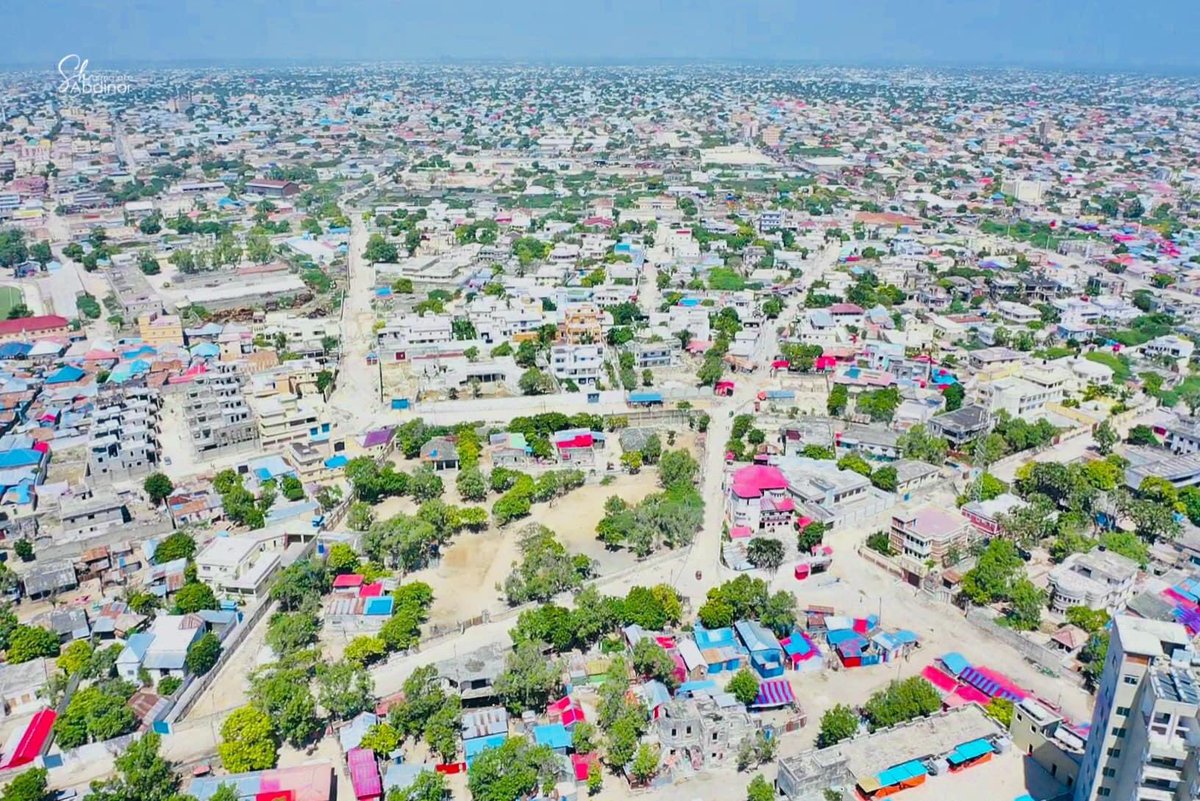 Abdirahmanali05's tweet photo. 🪄Caasimada somalia mogadishu🪄
📸#sharmaake https://t.co/IpsvWQ3jA1