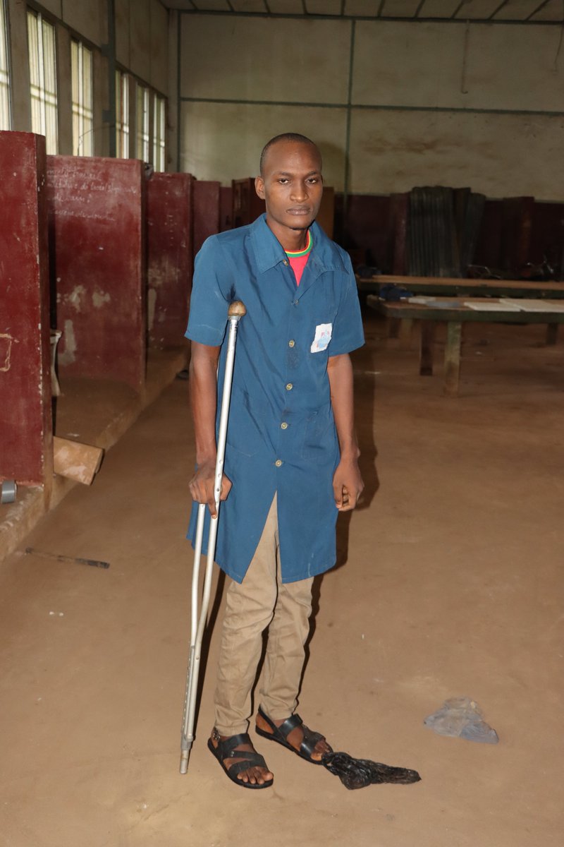 MENAETFP's tweet photo. Thierno Boubacar Barry, 1er de la République en Plomberie: Je ne pensais même pas pouvoir faire cet examen cette année parce que j’avais fait un accident et j’ai eu une fracture. Mais, mes parents et mes encadreurs m’ont encouragé à venir faire l’examen et Dieu merci j’ai réussi. https://t.co/KliOrhJv2Z