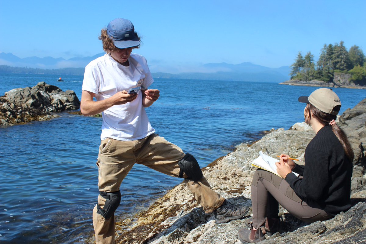 bickell_andrew's tweet photo. Seeing is believing! Incredible day helping @CarterBurtlake with his project studying how mortalities of Acorn barnacles construct microhabitats for small invertebrates. Been hearing about this project for 9 months but one day in the field has me stoked! https://t.co/zOsgoTty9M