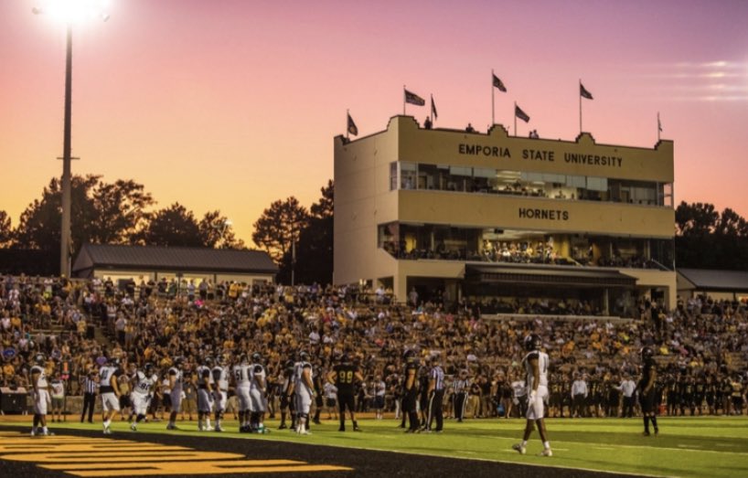 Blessed to receive an offer from Emporia State!! <a href="/CoachMcDown/">Jace McDown</a> <a href="/CoachGHiggins/">Coach Higgins</a> <a href="/esuhornetsfb/">ESU Hornet Football</a> <a href="/Mav_Football/">MSHS Mav Football</a> <a href="/Coach5fur/">Brent Pfeifer</a>