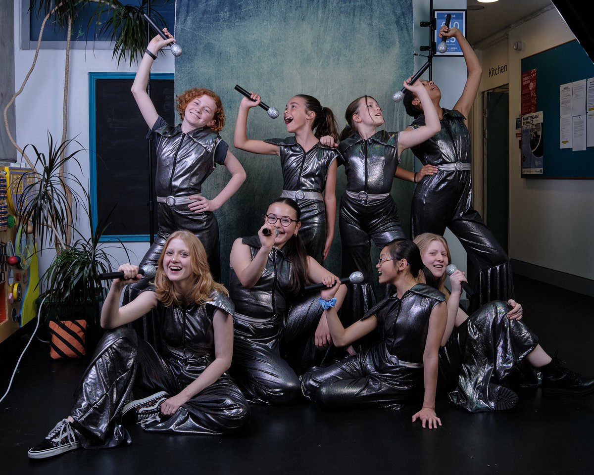 RKABWorks's tweet photo. It’s Friday so it’s summer show day!!  Any idea what this weeks students have been studying?  Stagecoach Performing Arts Edinburgh Summer School #theatre #photography #students https://t.co/zFL1UxdmrL