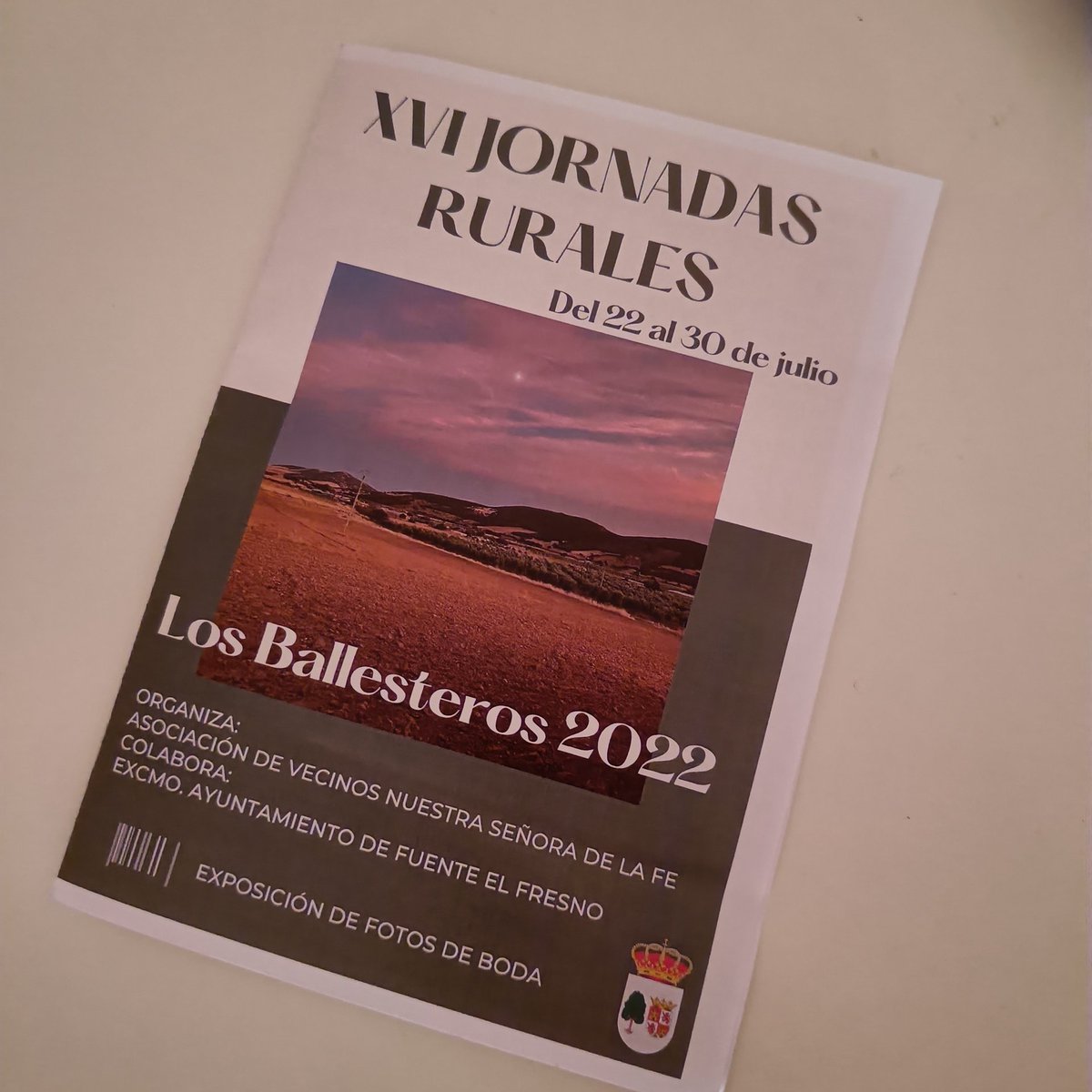 MaximoFlorin's tweet photo. Esta noche vuelvo al valle encantado de #LosBallesteros para inaugurar sus XVI Jornadas Rurales, hablando de cómo les afecta la #TransiciónEcológica y del trabajo de los estudiantes de #PyEA de 4° de Grado en #IngenieríaCivil y Territorial de la @CaminosUCLM @uclm sobre el (...) https://t.co/Hj50cBaS1G