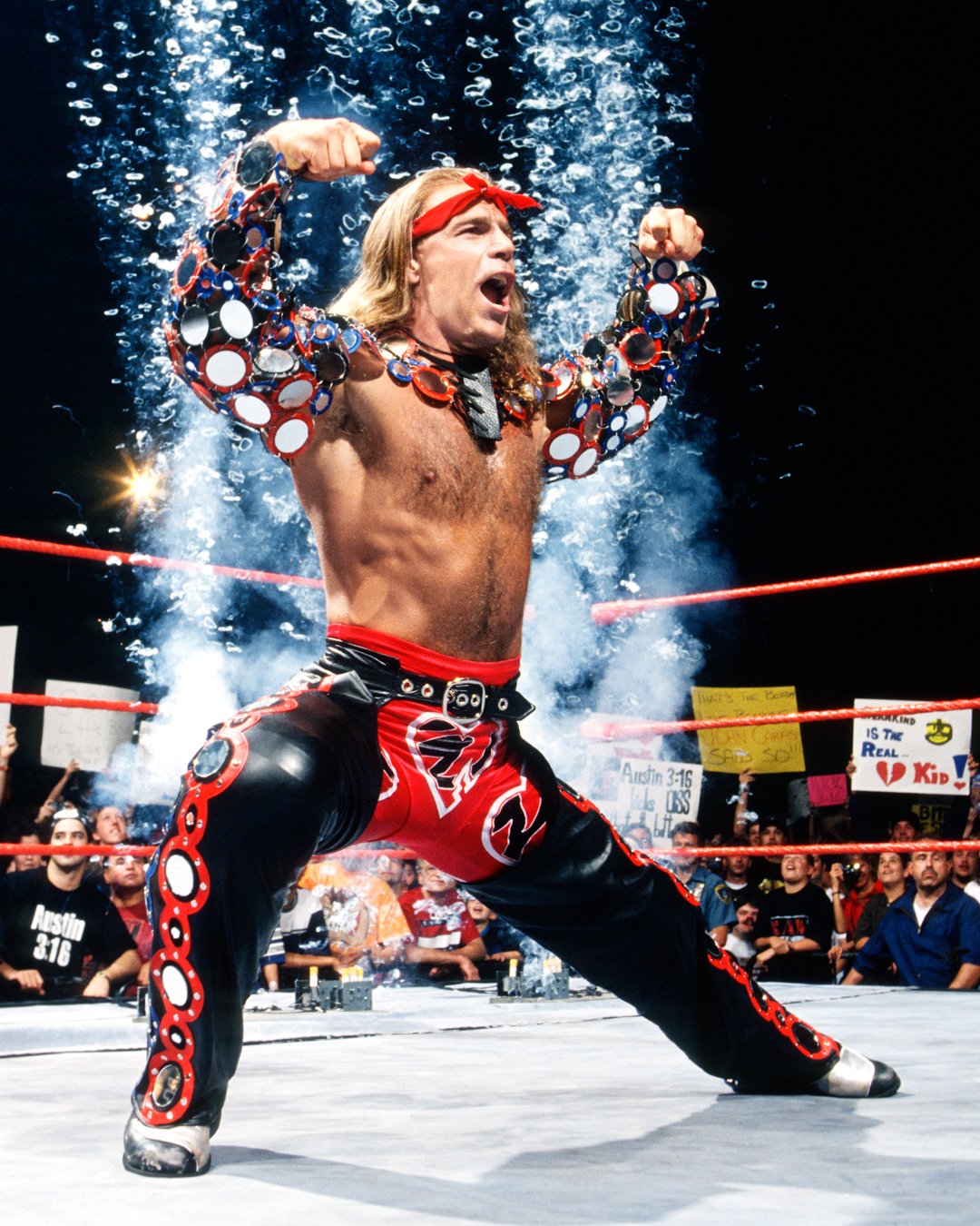 Happy Birthday to Shawn Michaels. One of the best technicak wrestler of all time. And Of course Mr. WRESTLEMANIA. 