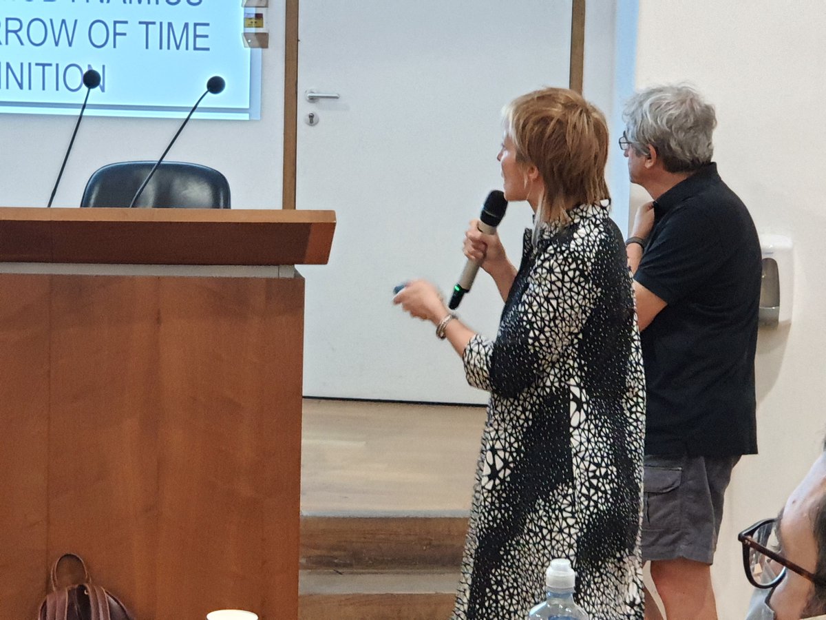lqgist's tweet photo. The inimitable @FrancesVidotto tells us about "a few of her favourite things" in quantum gravity research at the conclusion of a wonderful week of #Loops22. Notice also the thematic (spin networky) pattern on her dress. Very cool ๐๐ฝ https://t.co/OZtQzVbhap