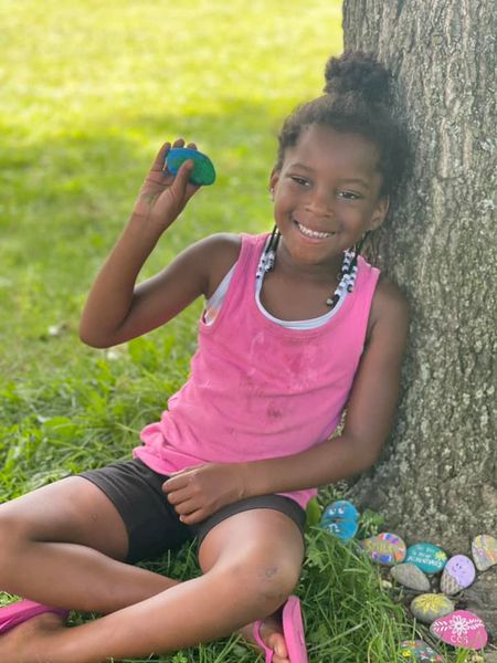 CCS_Connected's tweet photo. Connected Rome City School District- Rome, New York 🎨 painted Kindness Rocks at Guyer and Franklin Field The City of Rome, NY!! Rocks 🪨 we’re donated from Utica Roots Landscaping!! Sooo much Fun this Summer!! ☀️ 😊🍎😊 https://t.co/bwVbvkJhrF