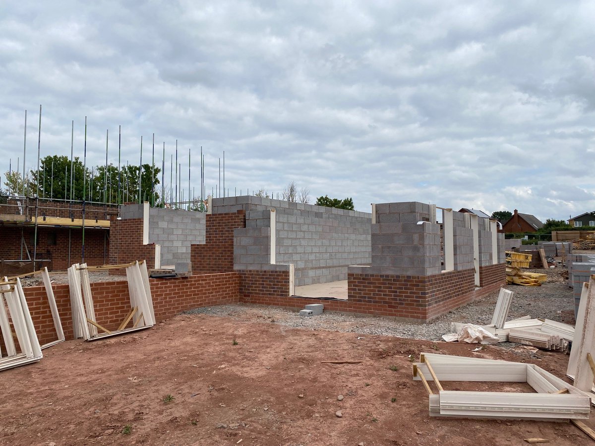 The <a href="/TricasConstruct/">Tricas Construction</a> team are making fantastic progress on site at Madley Road, Clehonger, where @StonewaterUK are delivering 90 affordable homes to the local community.

Funding from <a href="/HomesEngland/">Homes England</a> and support from <a href="/WP_Partnership/">Walker Pritchard</a> - a real partnership approach #ukhousing