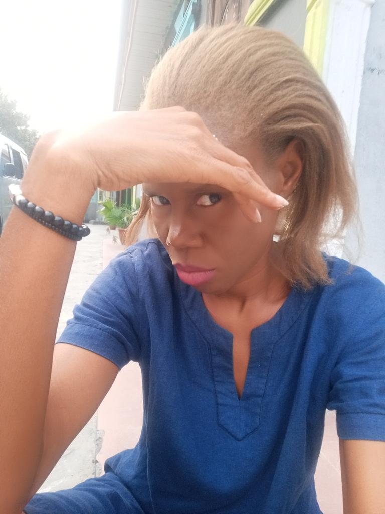 Faustynation's tweet photo. How I look at those, trying to take our daily bread away and give to the elites.
Meanwhile, if you still buy more than a loaf of bread, from Eastern Garden, market Square etc, I'm inviting the EFCC for you.
#BringBackOurBread https://t.co/sSPa7kAsbU