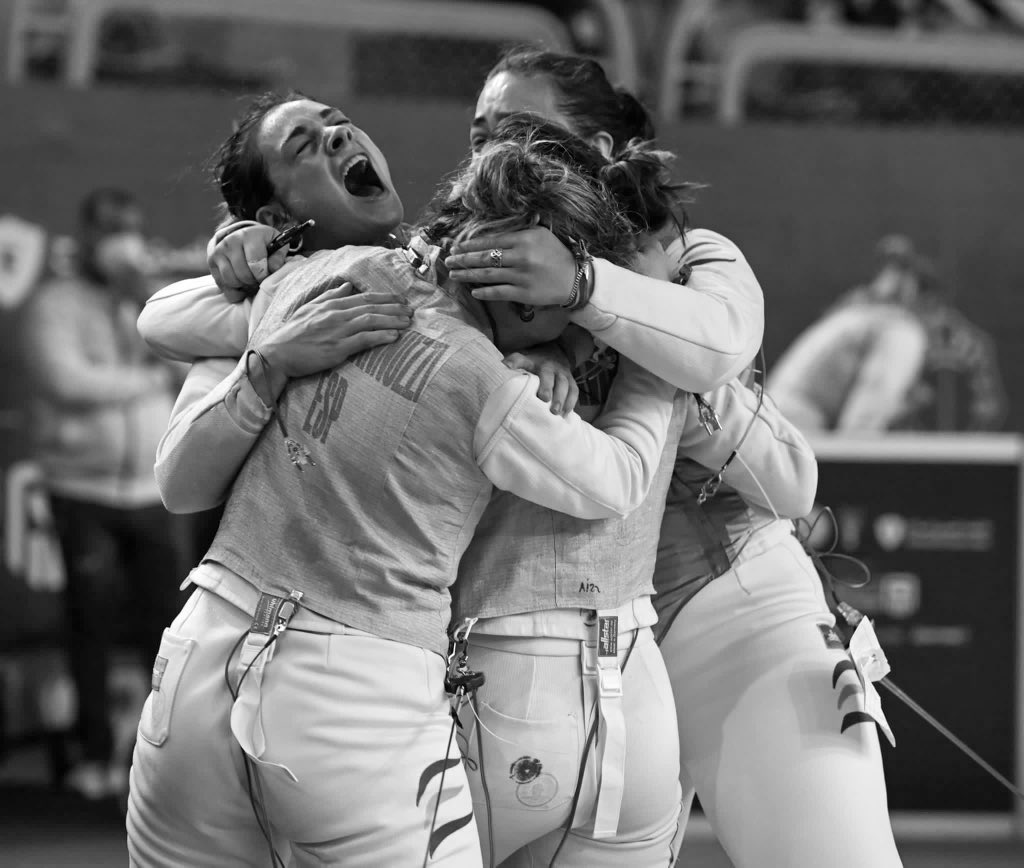 🔥🇪🇸QUE SOMOS SEXTAS DEL MUNDO🇪🇸🔥

Gracias chicas por el cierre de temporada perfecto 🤩 hemos trabajado, hemos sentido, hemos luchado y hemos roto los esquemas ❤️ 

Y además, nos hemos ganado las vacaciones ✨

#becaspodium