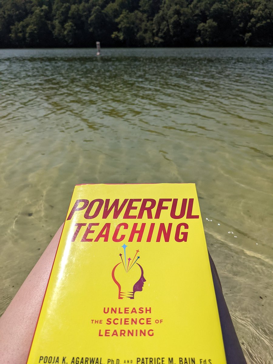@PatriceBain1 @PoojaAgarwal perfect read at the lake 🌞🚣‍♀️#retrieval #scienceoflearning