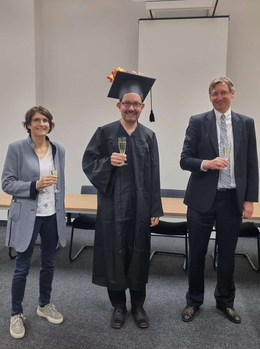 rubstahl's tweet photo. Warm congratulations to Pascal Lequime, who successfully defended his dissertation. He passed luckily our traditional second examination as well!🙂
We wish him all the best for the future.🥳👨‍🎓
#Dissertation #Chef #happyday #marathon #firefighter https://t.co/q43gpqDeGw