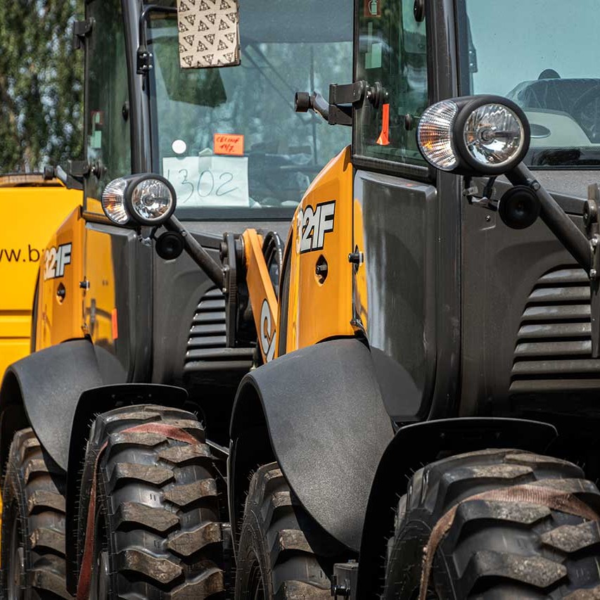 warwickward's tweet photo. In stock and ready to go!!
Great to see a delivery of some @CaseCE_EU 321F Wheel Loaders!
OUTSTANDING STABILITY β
EASY ACCESS β
LOW CAB PROFILE β
SHORT TURNING RADIUS β
#CaseCE #CaseCompact #CaseWheelLoader https://t.co/qV3rIEKERW