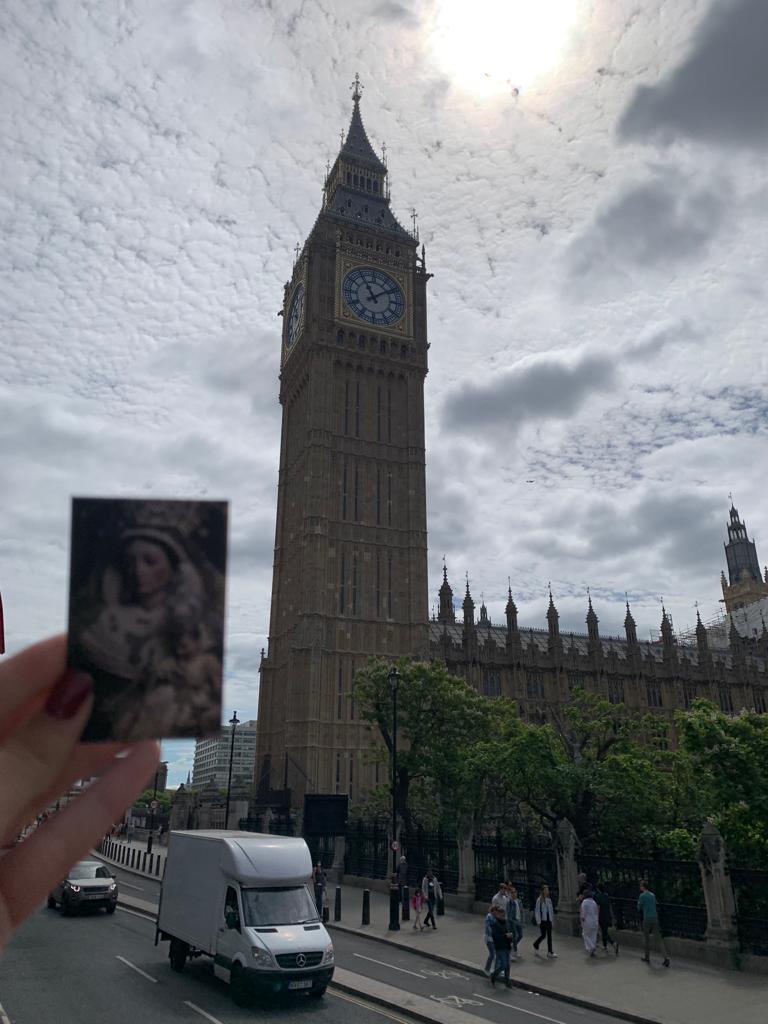 Big Ben, de Londres se convierte en uno de #LugaresdelRosario <a href="/PatronaElPalo/">Hdad del Rosario Patrona de El Palo</a>