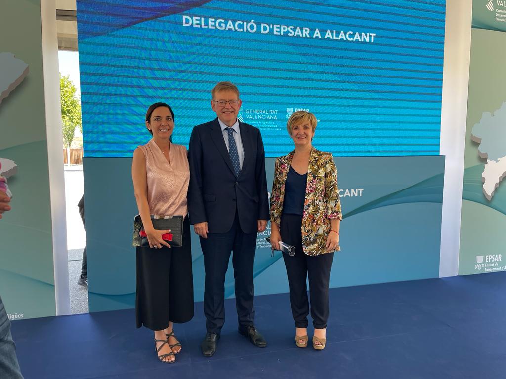 CEV_CV's tweet photo. #CEVAlicante | 👥 La vicepresidenta de CEV Alicante, @CanoMarian, participa en la visita a la delegación de la Entidad Pública de Saneamiento de Aguas Residuales (#EPSAR) en #Alicante. https://t.co/jL9lbWjY0t