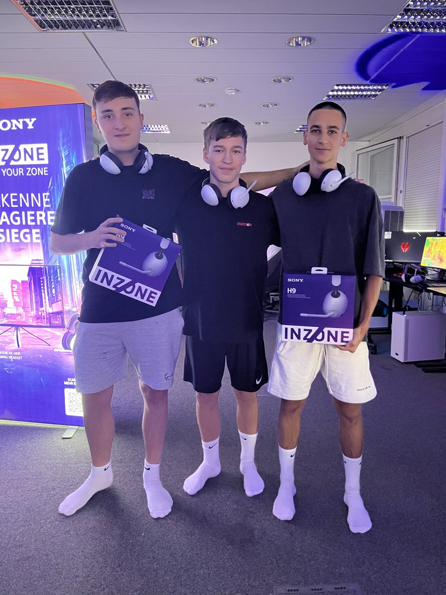 Ovation eSports (@ovationesports) on Twitter photo We are giving away 2x 𝗛𝟵 𝗦𝗼𝗻𝘆 𝗛𝗲𝗮𝗱𝘀𝗲𝘁𝘀!
- RT
- Follow <a href="/OvationEsports/">Ovation eSports</a> & <a href="/SonyCHAT/">Sony Schweiz & Österreich</a>
- Tag two friends
Ends in 72h
#ownyourgame #inzone We are giving away 2x 𝗛𝟵 𝗦𝗼𝗻𝘆 𝗛𝗲𝗮𝗱𝘀𝗲𝘁𝘀!
- RT
- Follow <a href="/OvationEsports/">Ovation eSports</a> & <a href="/SonyCHAT/">Sony Schweiz & Österreich</a>
- Tag two friends
Ends in 72h
#ownyourgame #inzone