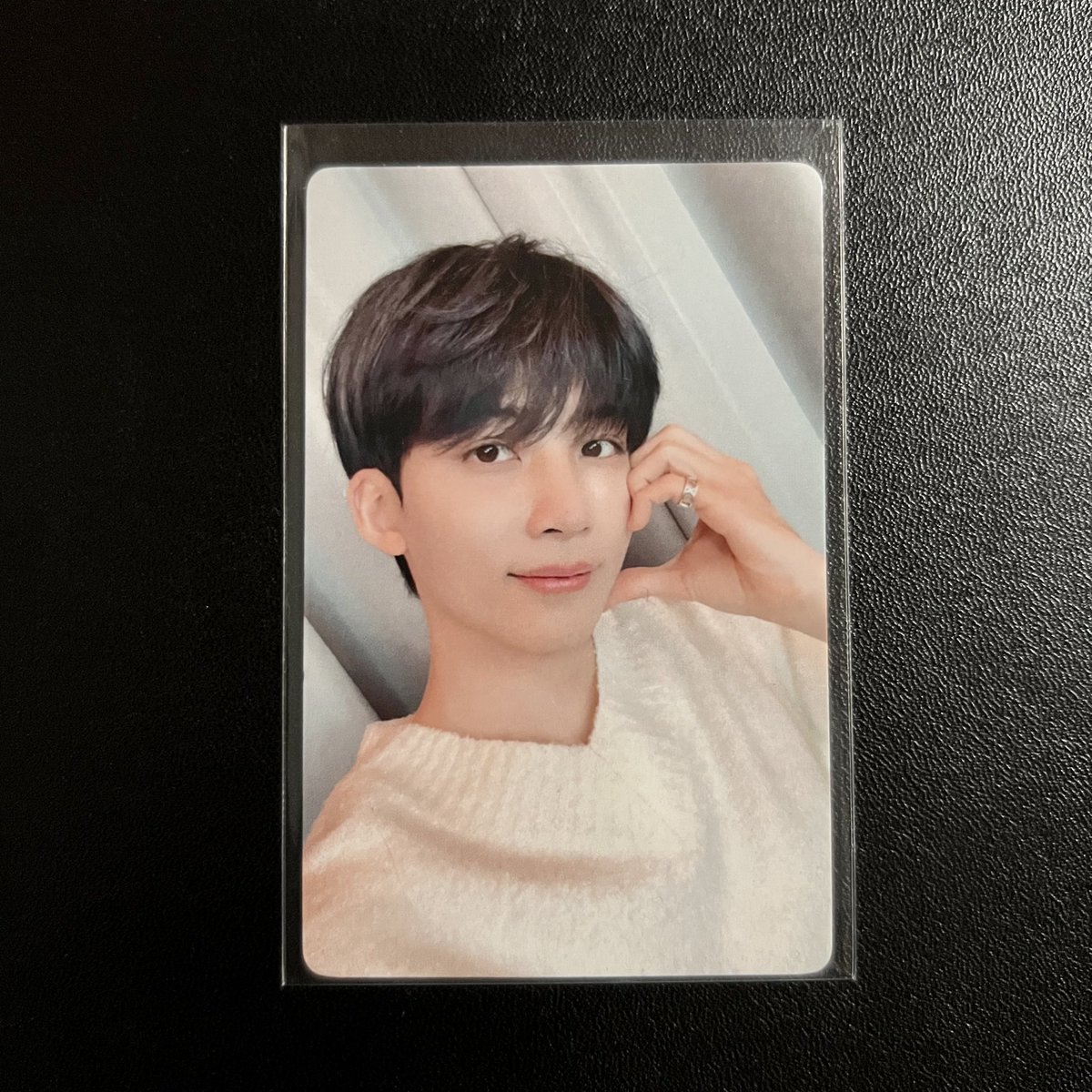 couphaniyoon's tweet photo. ⋆˙⟡ happy mail ⋆˙⟡
are u even real huhu i could stare into ur face all day 😩😩 thank u so much for this package @eighthaul !! ♡
#fromeight https://t.co/wUUNEAApH6