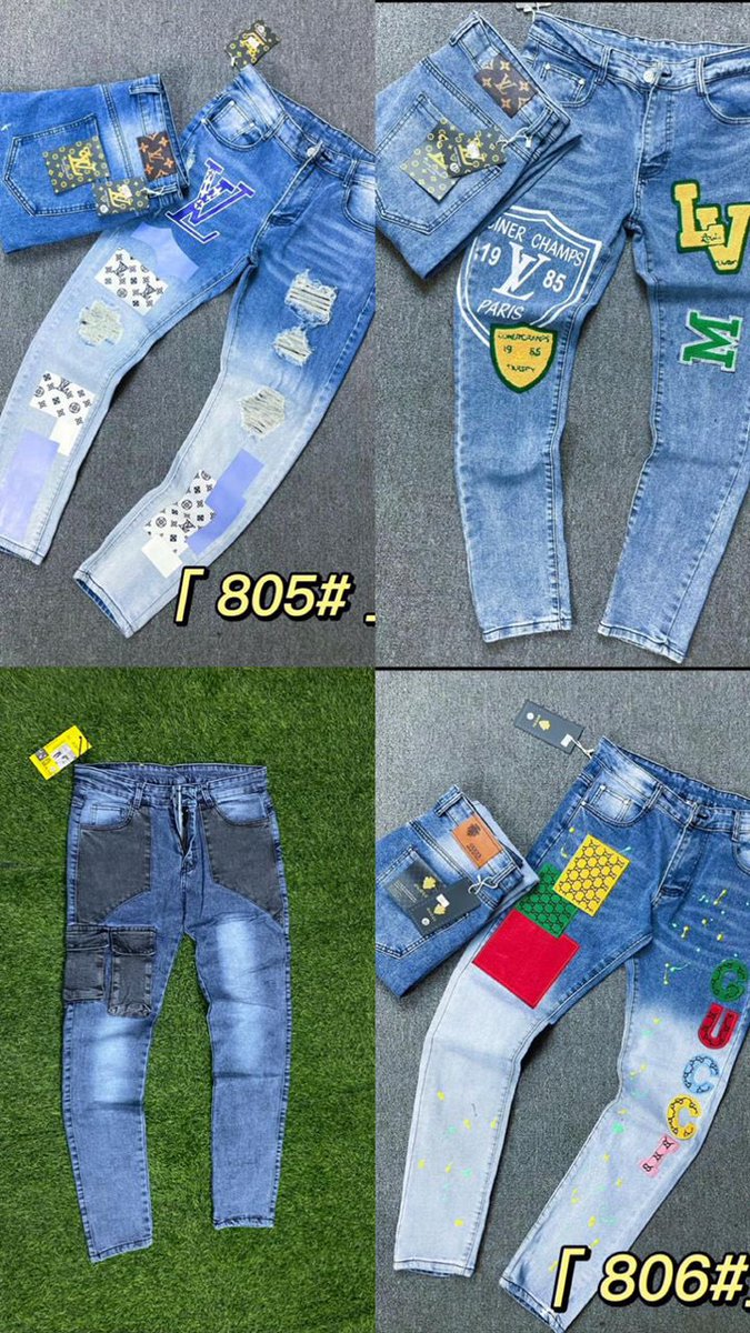 A__yabo's tweet photo. Hlo twitter

I sell all types of sport wears &amp; clothing ranging from jersey, jeans, chinos,Tshirts, shirts &amp; joggers. I also sell Airpods &amp;clone iwatches

Check🧵

#Obasanjo 90% of Northerners Wike Timini Psquare Chandler Kira Orlando Pirates Hungary #RotimiAt40 #ASUUStrikeUpdate https://t.co/0MtB3XUysr
