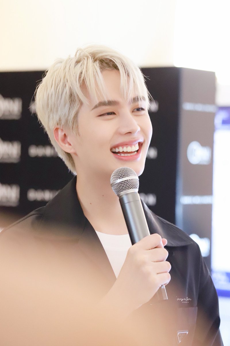 Wavefer_'s tweet photo. สารินเป็นบุคคลที่เหมาะกับรอยยิ้มมากๆ ♡
✿ — @innsarin 

꒰ #innsarin #DanielWellingtonxINNSARIN ꒱ https://t.co/TiluVYFIKZ