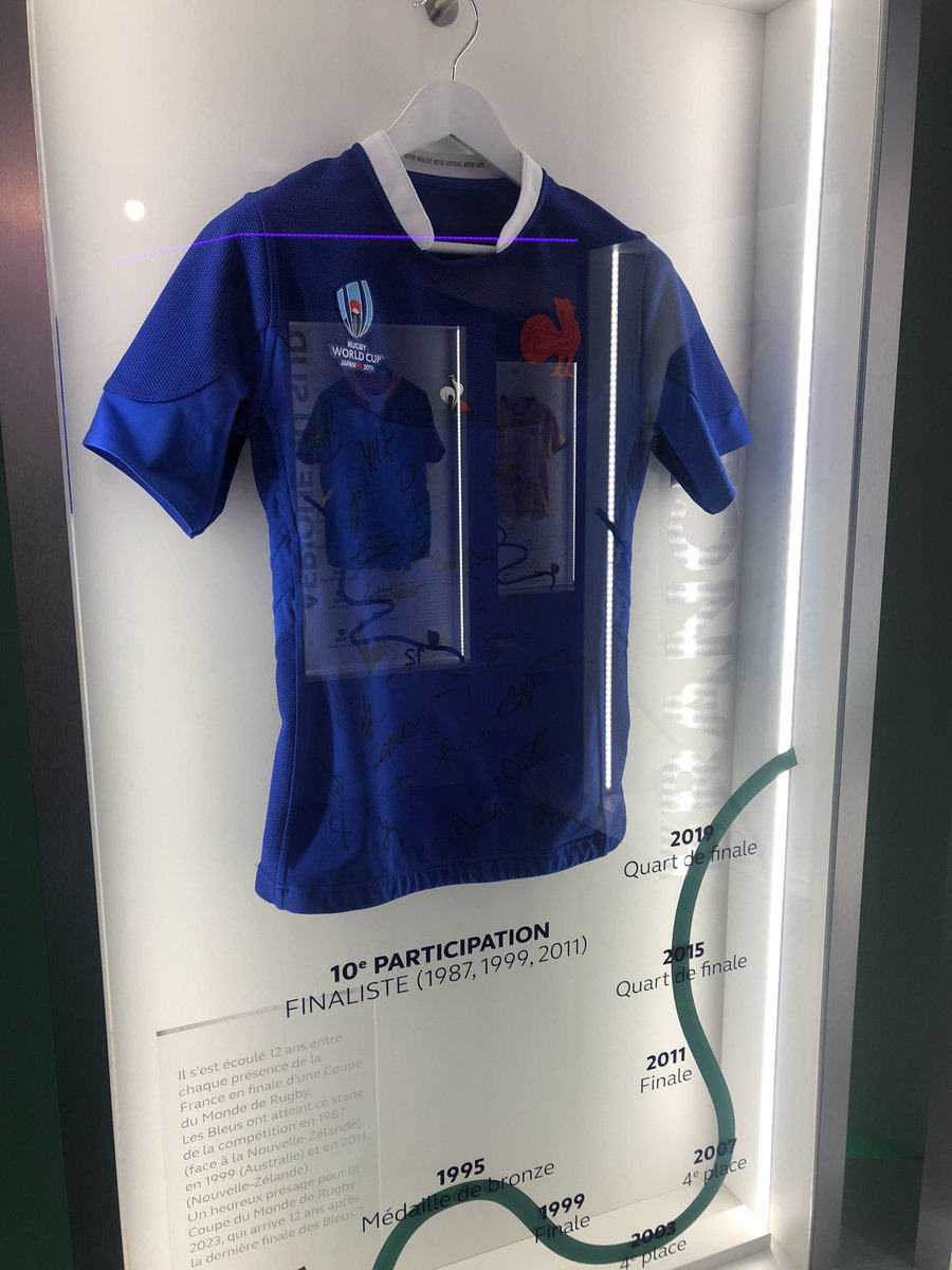 GwenaelleDo's tweet photo. Inauguration #france2023rugbytour @Lillemaville @WholesaleOrange @OrangeHDF @Orange_France @amb_digit @Judicalle_Kaita @lillefrance @MEL_Lille @SNCF https://t.co/s5qoWYF5pg