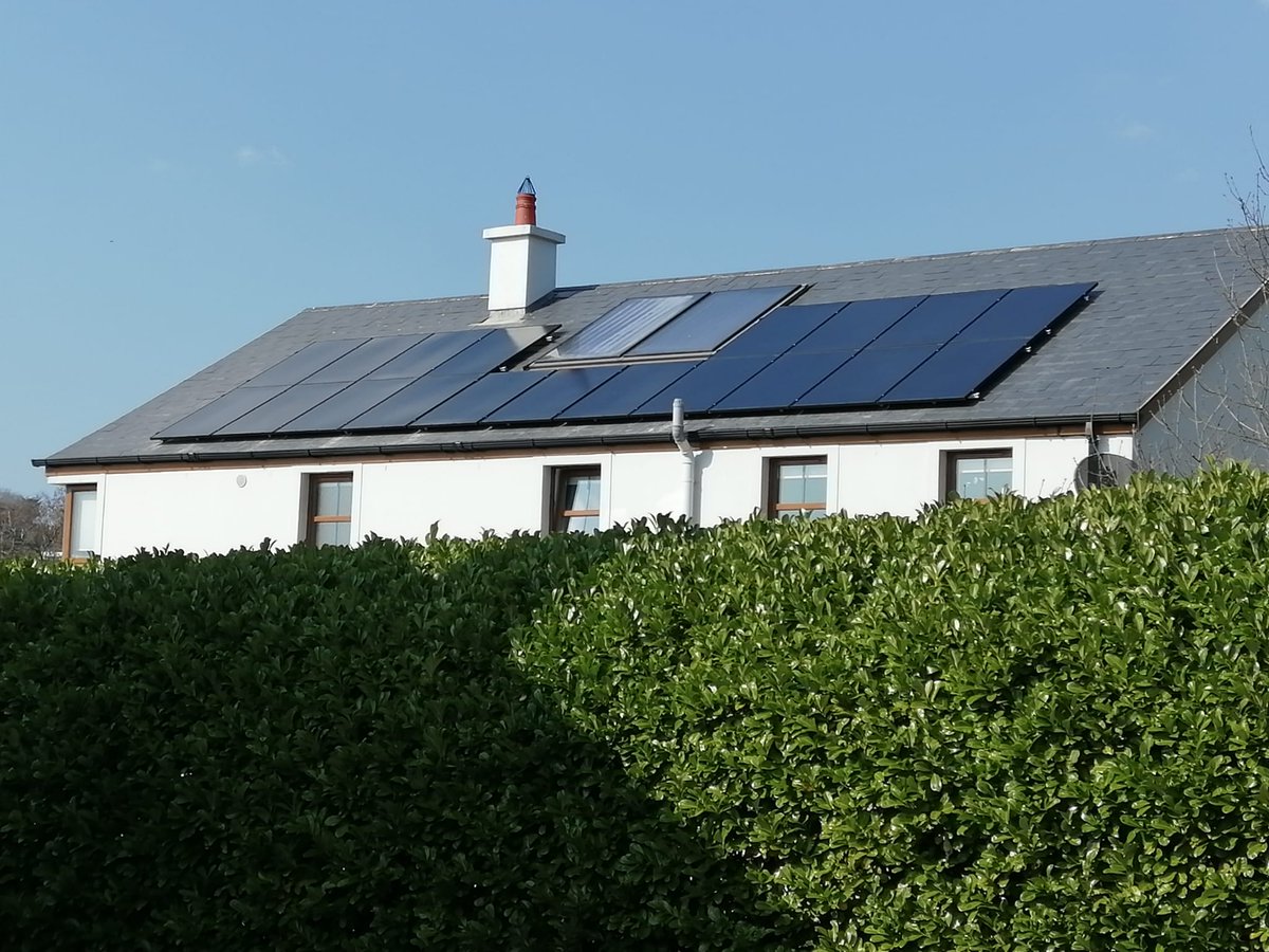 CleanEnergyIrl's tweet photo. 6.08 kW Solar rooftop system in Kinsale, Co. Cork.😎

Key benefits of this solar PV system:
🍃 Reduce electricity spend,
🍃 Excess energy stored in battery for later use,
🍃 No annual maintenance cost,
🍃 Pollution free electricity generation.

Get your free quote! https://t.co/MA5YYNrgIA