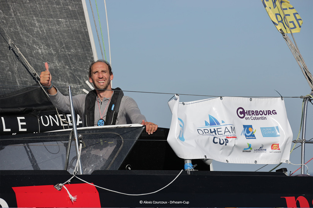 Lgrandlarge's tweet photo. [DRHEAM CUP] BRAVO à nos adhérents @corentindouguet 2e, @R_S_Team 3e et @AmelieGrassi 5e en @AssoClass40 ! 🔥

Bravo aussi au Lorientais @yoannrichomme, 4e, et pensée à @ianlipinski contraint à l'abandon 😢 

@DrheamCup @LorientAgglo

#CourseAuLarge #DrheamCup #LorientGrandLarge https://t.co/EptAYXwzTO