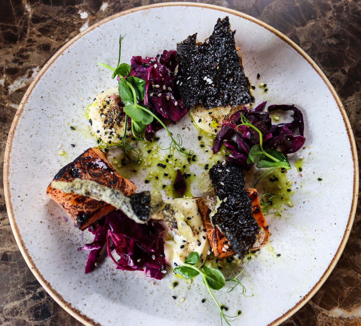 gallagherscork's tweet photo. Happiness is best served torched with teriyaki salmon 😜

#salmon #teriyaki #foodie #fanfavourite #corksfinest #irishfoodie #visitcork #gastropub #corkbusiness #foodlovers #fish https://t.co/ttMwrd0Yee