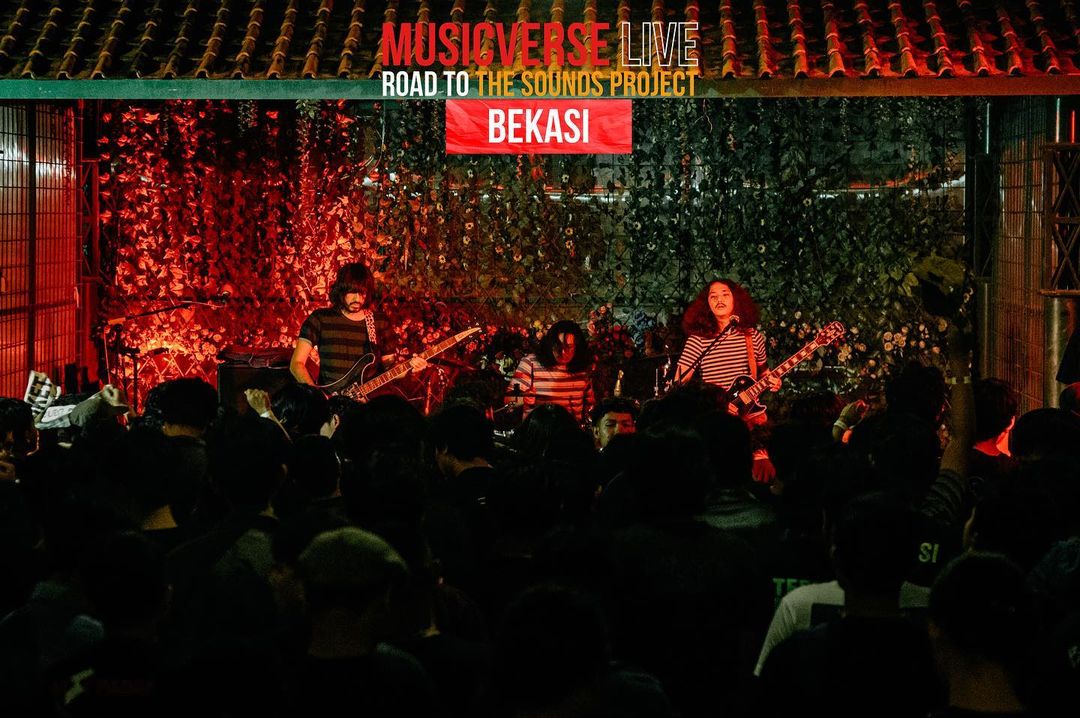 soundsproject_'s tweet photo. @PenerbangRoket | Musicverse Live: Road To The Sounds Project | 21 Juli 2022 | Zoo Coffee ID, Bekasi | Indonesia https://t.co/t2rXUPeYT5