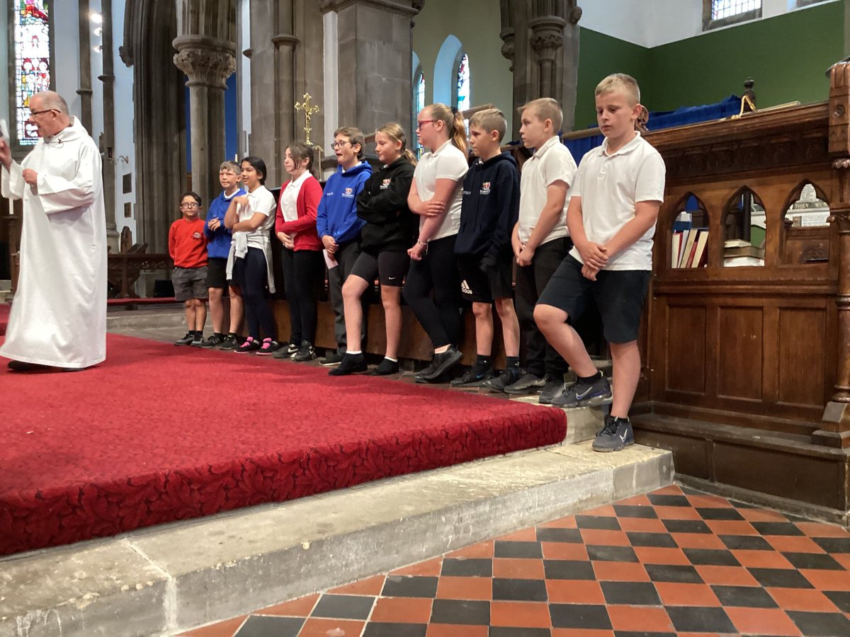 Y6FoxesStLaw's tweet photo. What a lovely leavers service in St Lawrence’s Church this morning for a very special Year 6 class. #stlre #stlvalues https://t.co/NVX1fcBLae