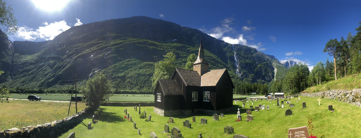 SirPerErik's tweet photo. 🇳🇴❤️#TrollWall #Norway https://t.co/cH7hkwgiKF