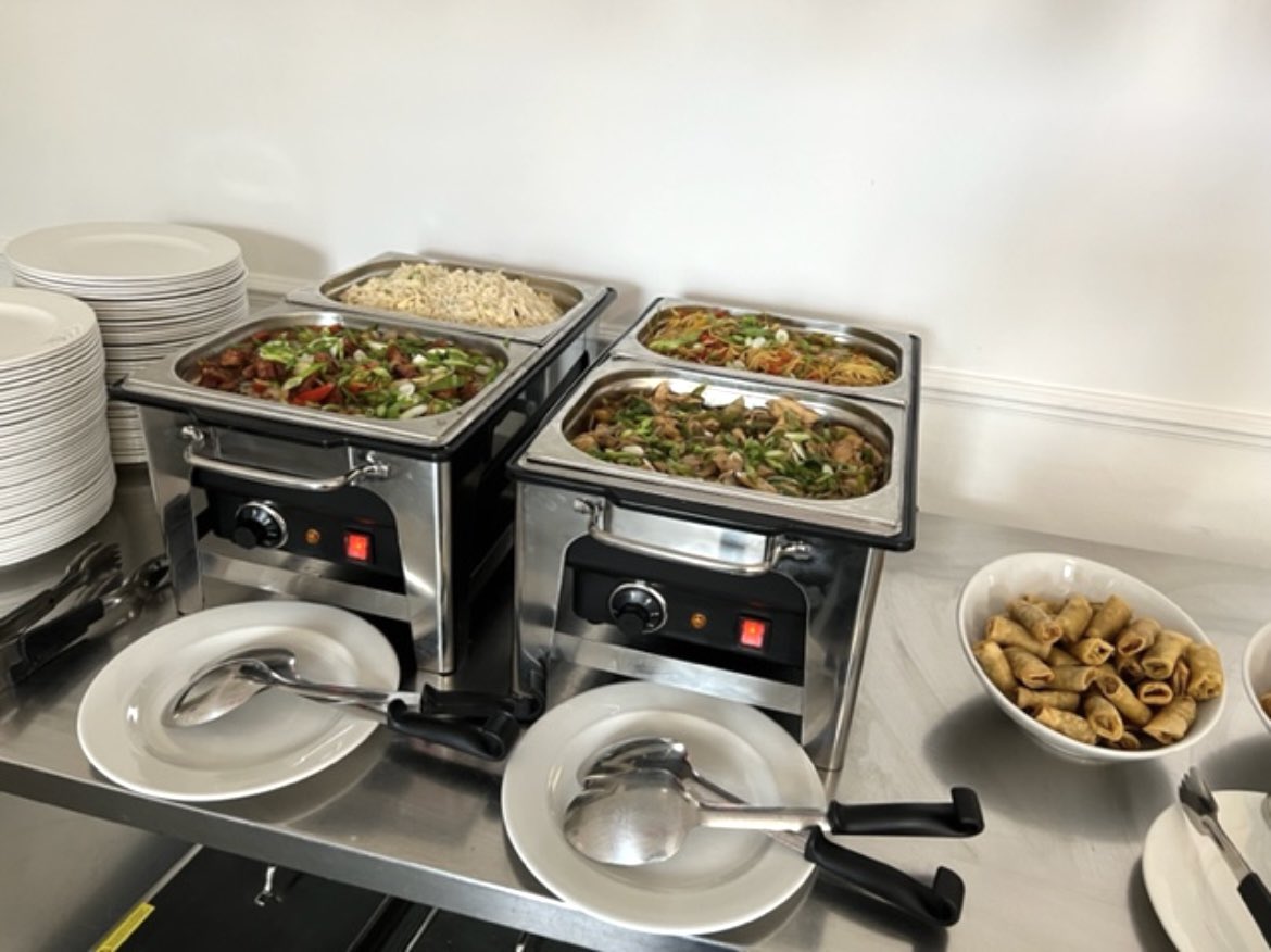 BelsfieldHotel's tweet photo. Here at The Belsfield Hotel, we endeavour to make sure each member of our staff feels valued and appreciated ⭐️ Each month our team enjoy a themed lunch based off a chosen country! Last month it was American themed and this month was Chinese themed!🏮🧧

#team #staff #hotel https://t.co/TVWj60ViNq