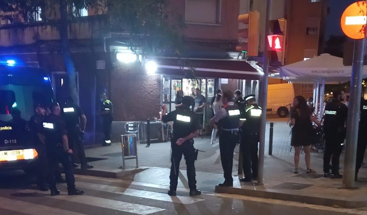 pepecastrob's tweet photo. Operatiu conjunt ahir al vespre de la Guàrdia Urbana de #LHospitalet amb Mossos d'Esquadra. Generalitat de Catalunya  i Policia Nacional a Av. Severo Ochoa, Av. Catalunya i Blocs Florida.

#Estemperprotegirte #areaconvivenciaseguretatlh @nuriamarinlh https://t.co/CV3scvd4wW