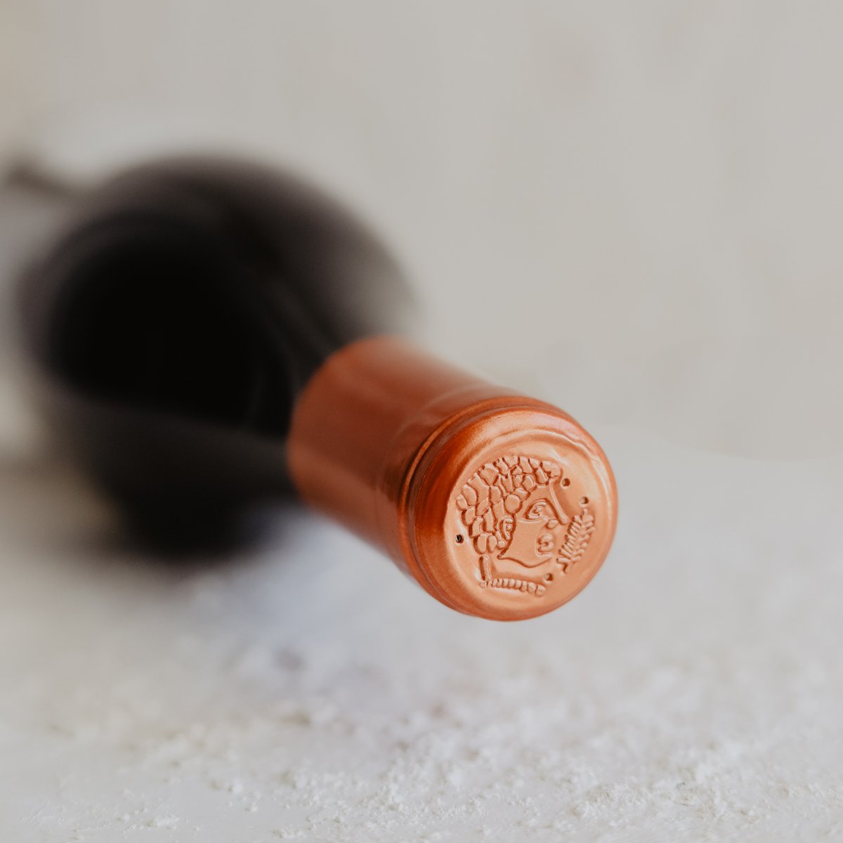 Bodegas_Covinas's tweet photo. #Adnos enamora en cada uno de sus detalles. Desde su inconfundible aroma y sabor hasta su precioso estilismo.
https://t.co/eXeRLEIpSb https://t.co/vxecblgjrC