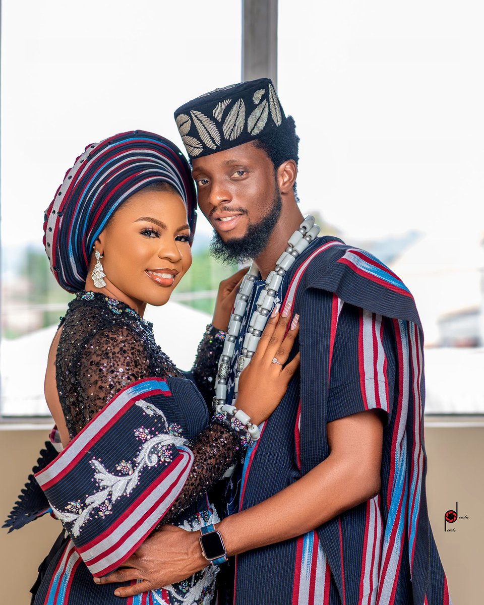 daviscuz's tweet photo. This time last week, I married the love of my life…Forever Adeola ❤️P.S Patronize my lovely wife for your Aso-Oke and Aso-Ebi. IG- @asooke_glamour https://t.co/nL2jmaFw6W