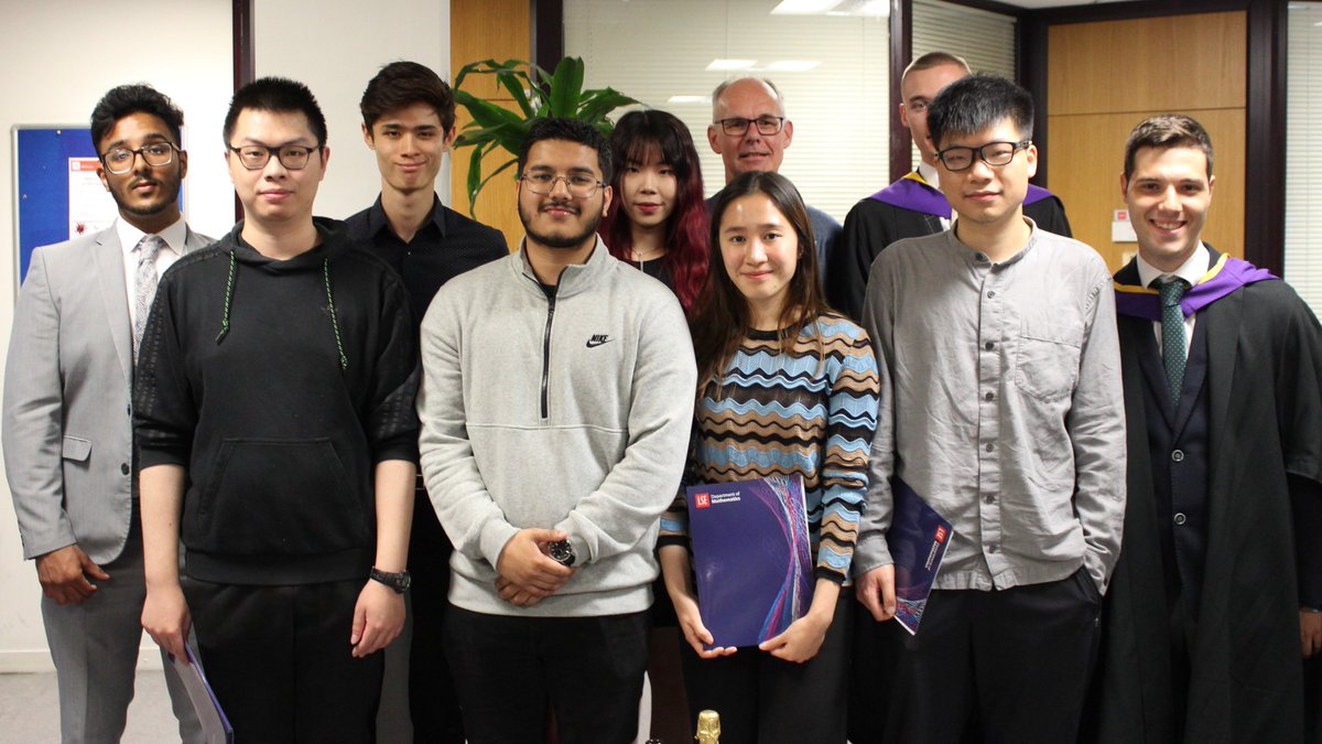LSEMaths's tweet photo. A huge congratulations to our amazing prize winners! We're so happy we could celebrate with you and your guests on campus today 😍🏆 #prizes #partofLSE #mathematics https://t.co/FmT7a3mqP5