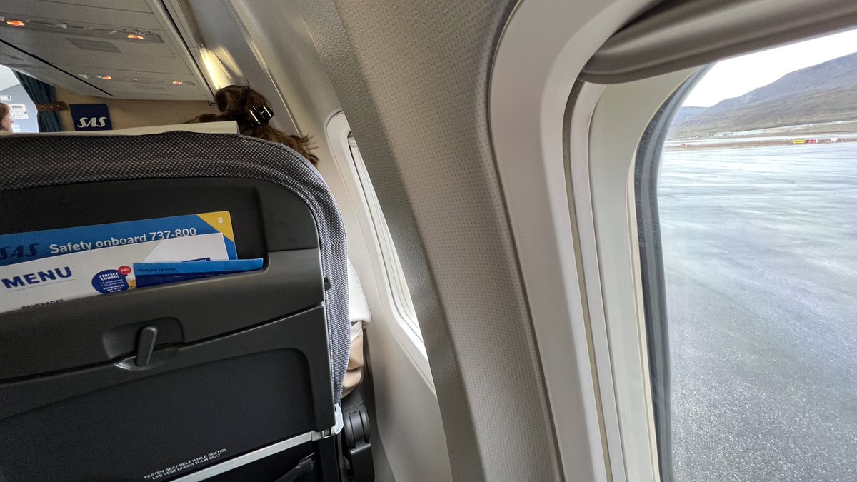 satofishi's tweet image. Today’s bear market story: Flying-in on a private jet. Flying-out in economy class on an airlines just filed for bankruptcy.

This is the 24th flight in 2022, and the 630th of all time.