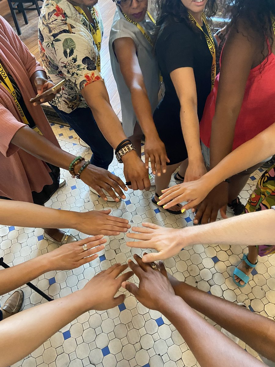 Baltimore_CM's tweet image. The #CMBAL team is getting ready for today’s talk. #excited #Baltimore #spirituality