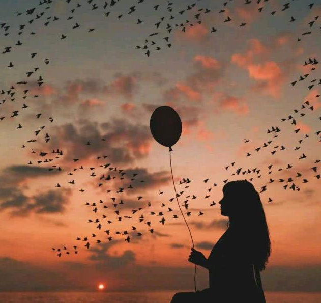 Give yourself a hope every day, work hard to be yourself, don't worry about tomorrow, don't sigh about yesterday. When the dream is still there, tell yourself: work hard, you can always meet a better self!