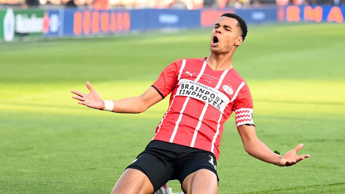 AFCLatest_'s tweet photo. 🇳🇱| Arsenal have stepped up their interest in PSV star Cody Gakpo, as they look to beat off interest from other Premier League clubs.

The Dutch winger was a key part of a successful PSV team last year, and his ability to play in the multiple positions is key.

#AFC #Gakpo #COYG https://t.co/qsLSTtBiTA